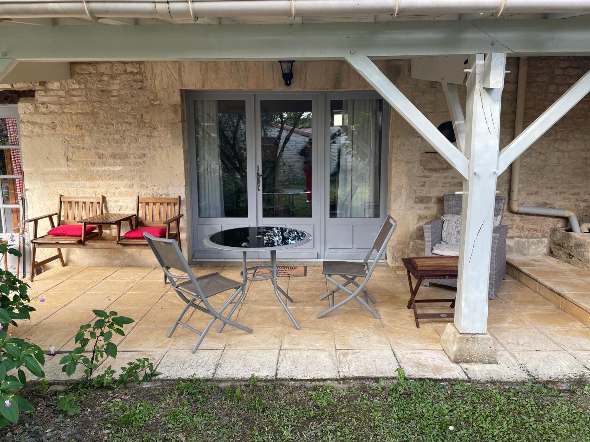 Sous L Olivier Apartment Tusson ภายนอก รูปภาพ